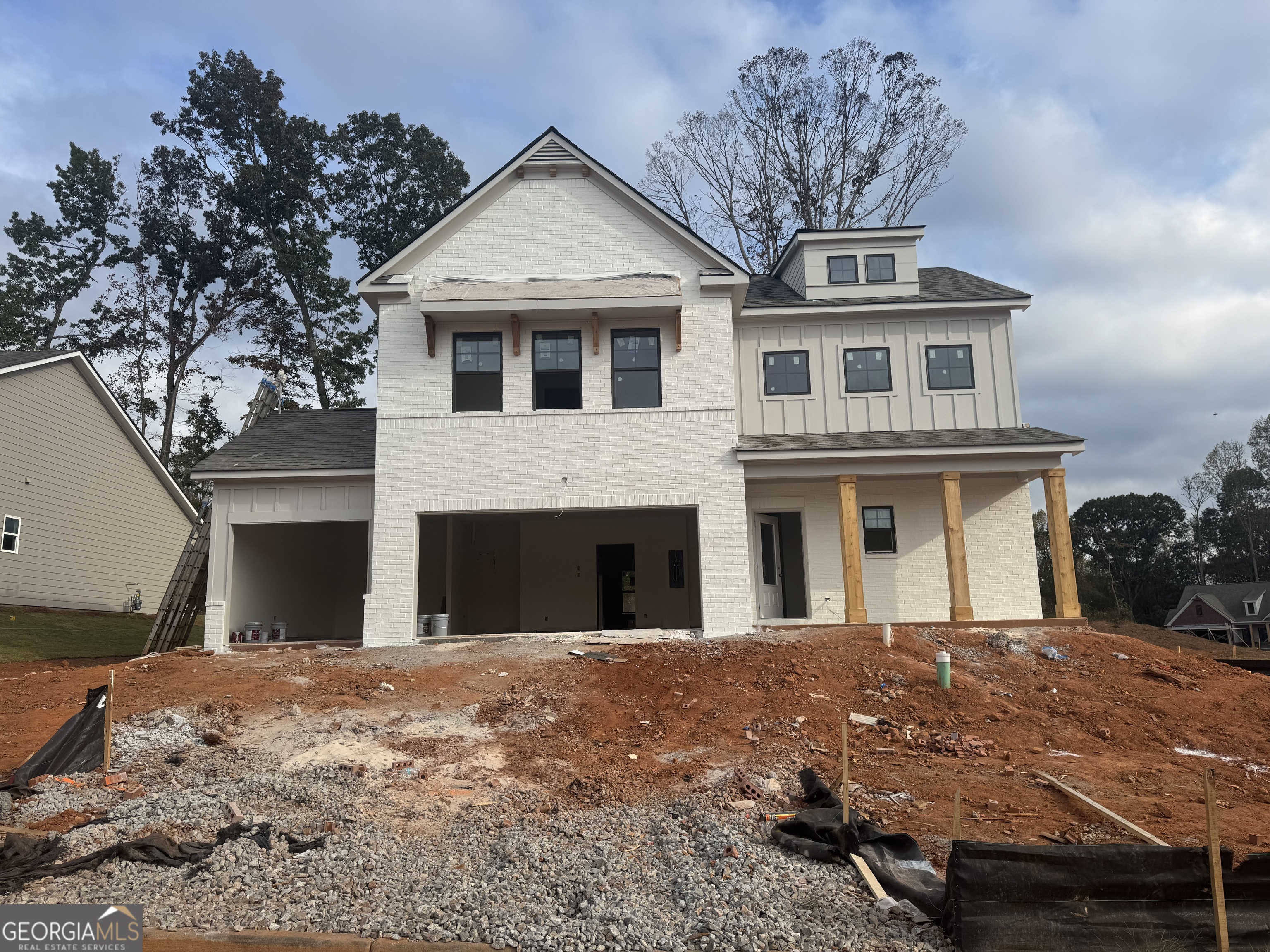 $556305 - 48 Rose Lake CourtHoschton GA 30548